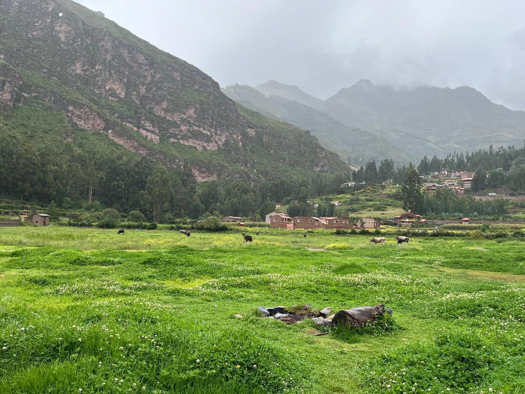 Intihuatana Hostel Pisac Buitenkant foto
