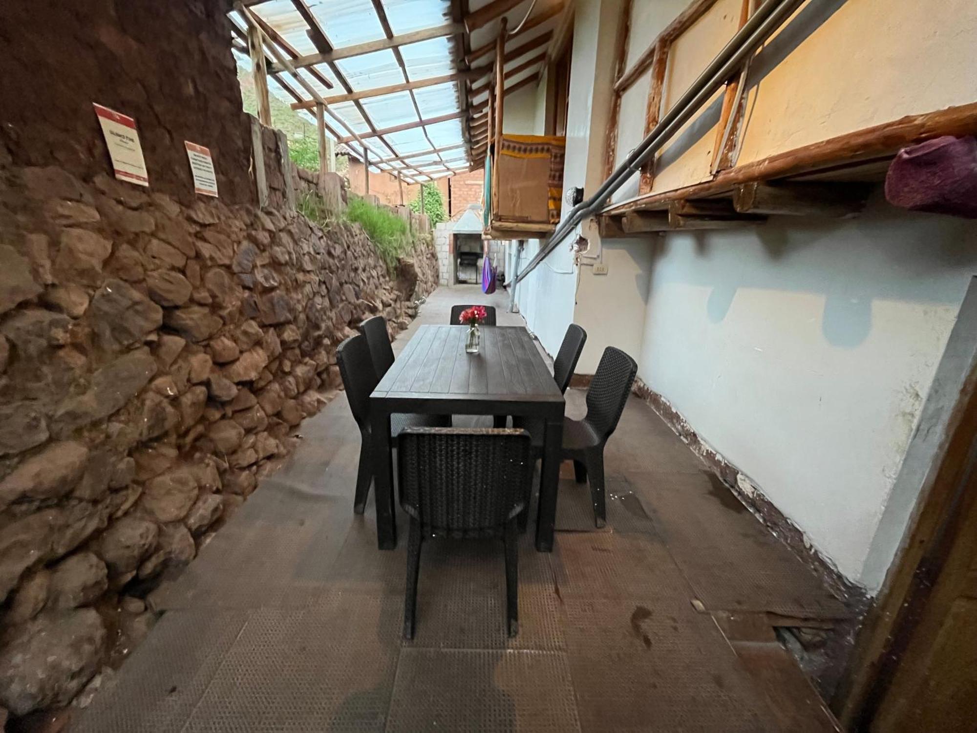 Intihuatana Hostel Pisac Buitenkant foto